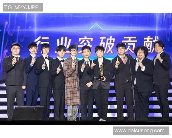 运动数据刘丽专访从新手到职业选手的英雄联盟成长之路回顾